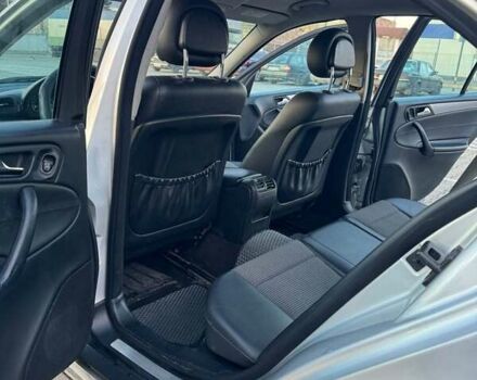 Серый Мерседес Ц-Класс, объемом двигателя 1.8 л и пробегом 325 тыс. км за 5200 $, фото 10 на Automoto.ua