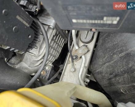 Серый Мерседес Ц-Класс, объемом двигателя 1.8 л и пробегом 176 тыс. км за 7500 $, фото 206 на Automoto.ua