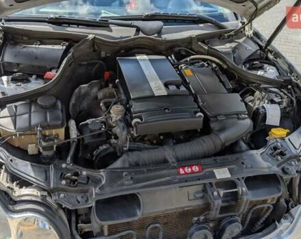 Сірий Мерседес Ц-Клас, об'ємом двигуна 1.8 л та пробігом 250 тис. км за 6950 $, фото 2 на Automoto.ua