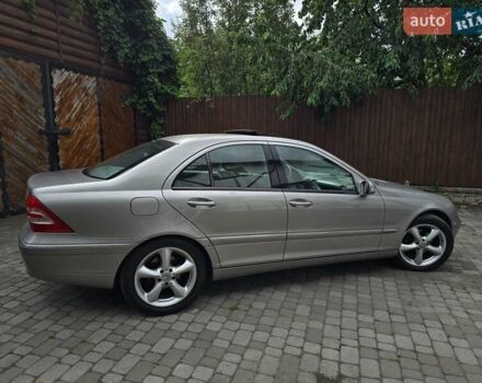 Серый Мерседес Ц-Класс, объемом двигателя 1.8 л и пробегом 176 тыс. км за 7500 $, фото 51 на Automoto.ua
