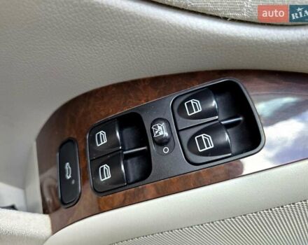 Серый Мерседес Ц-Класс, объемом двигателя 1.8 л и пробегом 176 тыс. км за 7500 $, фото 133 на Automoto.ua