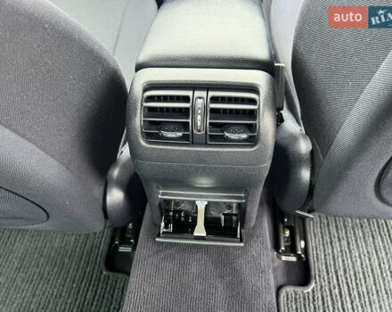 Сірий Мерседес Ц-Клас, об'ємом двигуна 1.8 л та пробігом 162 тис. км за 7299 $, фото 49 на Automoto.ua