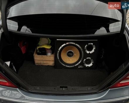 Серый Мерседес Ц-Класс, объемом двигателя 2.1 л и пробегом 260 тыс. км за 8500 $, фото 19 на Automoto.ua