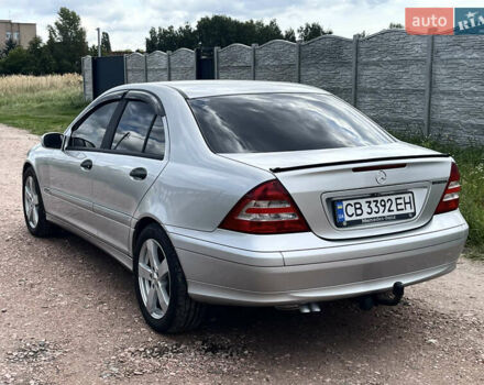 Сірий Мерседес Ц-Клас, об'ємом двигуна 2.2 л та пробігом 254 тис. км за 6900 $, фото 4 на Automoto.ua