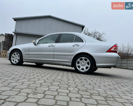 Сірий Мерседес Ц-Клас, об'ємом двигуна 1.8 л та пробігом 162 тис. км за 7299 $, фото 21 на Automoto.ua