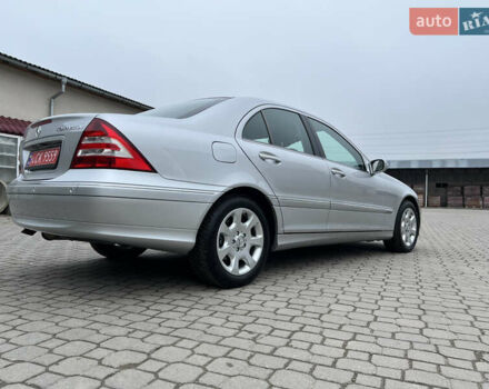 Сірий Мерседес Ц-Клас, об'ємом двигуна 1.8 л та пробігом 162 тис. км за 7299 $, фото 13 на Automoto.ua