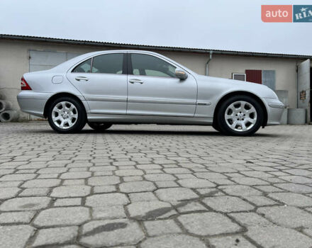 Сірий Мерседес Ц-Клас, об'ємом двигуна 1.8 л та пробігом 162 тис. км за 7299 $, фото 10 на Automoto.ua