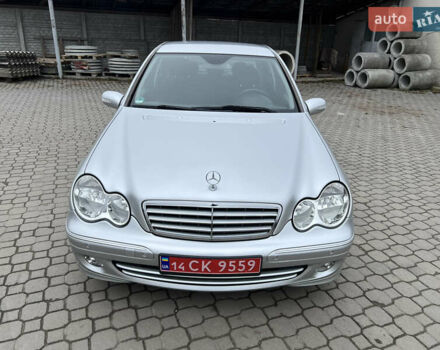 Сірий Мерседес Ц-Клас, об'ємом двигуна 1.8 л та пробігом 162 тис. км за 7299 $, фото 2 на Automoto.ua