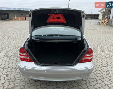 Сірий Мерседес Ц-Клас, об'ємом двигуна 1.8 л та пробігом 162 тис. км за 7299 $, фото 63 на Automoto.ua