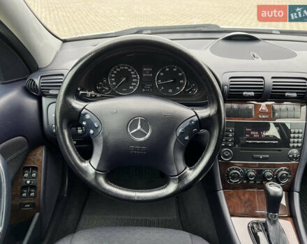 Сірий Мерседес Ц-Клас, об'ємом двигуна 1.8 л та пробігом 162 тис. км за 7299 $, фото 60 на Automoto.ua