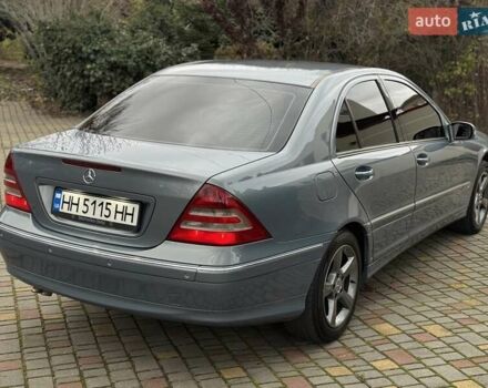 Серый Мерседес Ц-Класс, объемом двигателя 2.1 л и пробегом 260 тыс. км за 8500 $, фото 15 на Automoto.ua