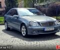 Сірий Мерседес Ц-Клас, об'ємом двигуна 1.8 л та пробігом 257 тис. км за 5700 $, фото 1 на Automoto.ua