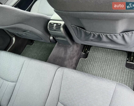 Сірий Мерседес Ц-Клас, об'ємом двигуна 1.8 л та пробігом 162 тис. км за 7299 $, фото 47 на Automoto.ua