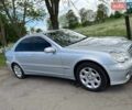 Серый Мерседес Ц-Класс, объемом двигателя 1.8 л и пробегом 289 тыс. км за 5400 $, фото 1 на Automoto.ua