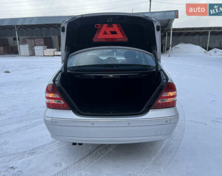 Серый Мерседес Ц-Класс, объемом двигателя 1.8 л и пробегом 162 тыс. км за 6850 $, фото 33 на Automoto.ua