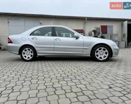 Сірий Мерседес Ц-Клас, об'ємом двигуна 1.8 л та пробігом 162 тис. км за 7299 $, фото 9 на Automoto.ua