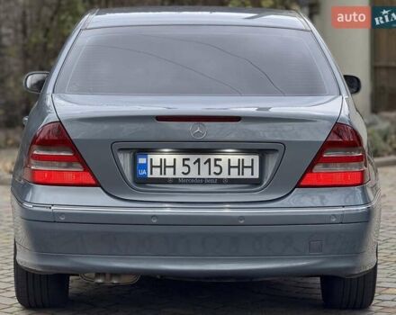 Серый Мерседес Ц-Класс, объемом двигателя 2.1 л и пробегом 260 тыс. км за 8500 $, фото 14 на Automoto.ua
