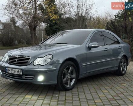 Серый Мерседес Ц-Класс, объемом двигателя 2.1 л и пробегом 260 тыс. км за 8500 $, фото 8 на Automoto.ua