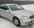 Серый Мерседес Ц-Класс, объемом двигателя 2.15 л и пробегом 199 тыс. км за 8500 $, фото 1 на Automoto.ua