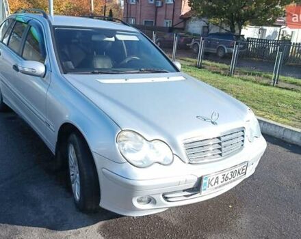 Серый Мерседес Ц-Класс, объемом двигателя 1.8 л и пробегом 300 тыс. км за 7200 $, фото 10 на Automoto.ua