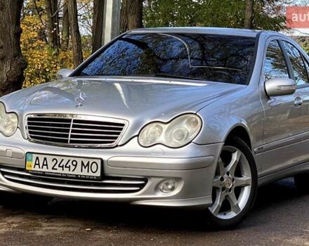 Серый Мерседес Ц-Класс, объемом двигателя 1.8 л и пробегом 278 тыс. км за 6500 $, фото 11 на Automoto.ua