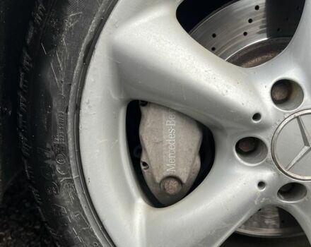 Серый Мерседес Ц-Класс, объемом двигателя 2.5 л и пробегом 414 тыс. км за 6000 $, фото 2 на Automoto.ua