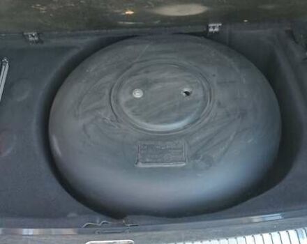 Серый Мерседес Ц-Класс, объемом двигателя 1.8 л и пробегом 300 тыс. км за 7200 $, фото 9 на Automoto.ua