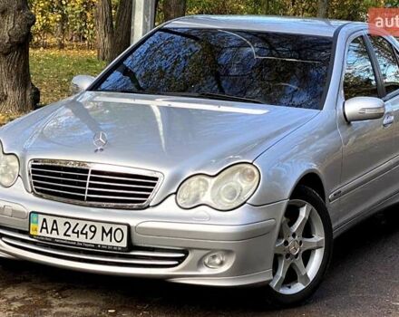 Серый Мерседес Ц-Класс, объемом двигателя 1.8 л и пробегом 278 тыс. км за 6500 $, фото 9 на Automoto.ua