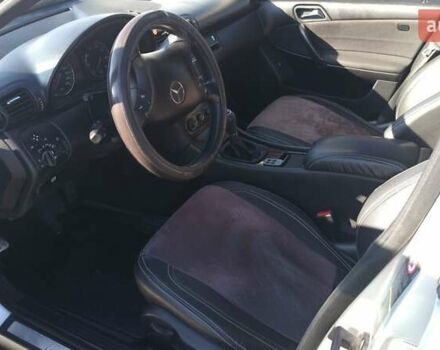 Серый Мерседес Ц-Класс, объемом двигателя 1.8 л и пробегом 300 тыс. км за 7200 $, фото 3 на Automoto.ua