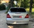 Сірий Мерседес Ц-Клас, об'ємом двигуна 2.2 л та пробігом 363 тис. км за 5690 $, фото 12 на Automoto.ua