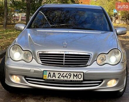 Серый Мерседес Ц-Класс, объемом двигателя 1.8 л и пробегом 278 тыс. км за 6500 $, фото 10 на Automoto.ua