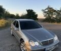Сірий Мерседес Ц-Клас, об'ємом двигуна 1.8 л та пробігом 259 тис. км за 5993 $, фото 1 на Automoto.ua
