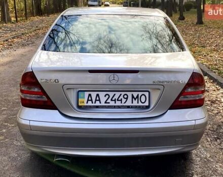 Серый Мерседес Ц-Класс, объемом двигателя 1.8 л и пробегом 278 тыс. км за 6500 $, фото 6 на Automoto.ua