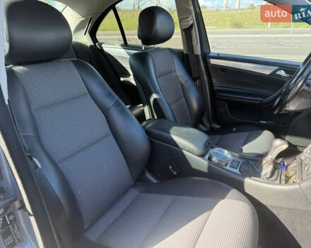 Серый Мерседес Ц-Класс, объемом двигателя 1.8 л и пробегом 197 тыс. км за 7500 $, фото 8 на Automoto.ua