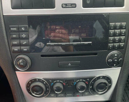 Сірий Мерседес Ц-Клас, об'ємом двигуна 1.8 л та пробігом 215 тис. км за 7200 $, фото 14 на Automoto.ua