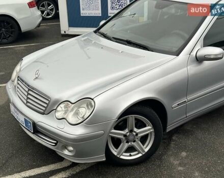 Сірий Мерседес Ц-Клас, об'ємом двигуна 1.8 л та пробігом 217 тис. км за 6190 $, фото 11 на Automoto.ua