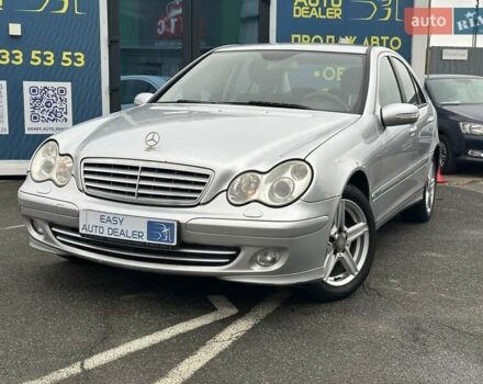 Сірий Мерседес Ц-Клас, об'ємом двигуна 1.8 л та пробігом 217 тис. км за 6190 $, фото 1 на Automoto.ua