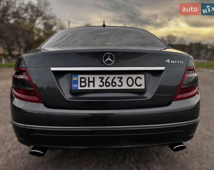 Сірий Мерседес Ц-Клас, об'ємом двигуна 3 л та пробігом 300 тис. км за 11000 $, фото 7 на Automoto.ua