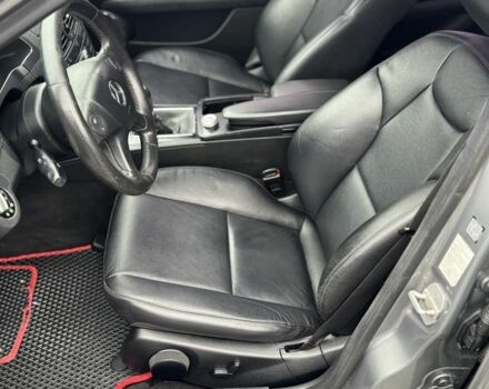 Сірий Мерседес Ц-Клас, об'ємом двигуна 2.1 л та пробігом 320 тис. км за 8450 $, фото 5 на Automoto.ua