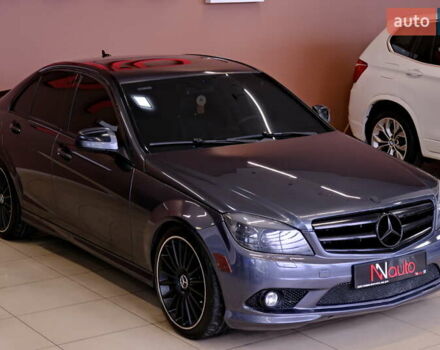 Сірий Мерседес Ц-Клас, об'ємом двигуна 3 л та пробігом 198 тис. км за 8900 $, фото 3 на Automoto.ua