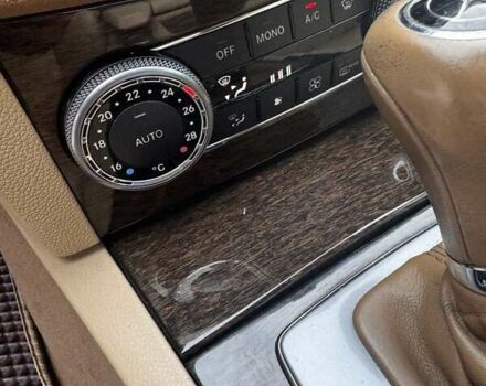 Сірий Мерседес Ц-Клас, об'ємом двигуна 3 л та пробігом 300 тис. км за 11000 $, фото 42 на Automoto.ua