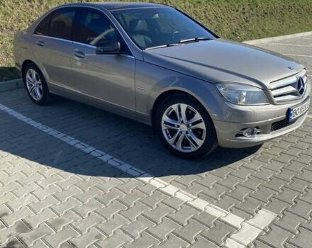 Серый Мерседес Ц-Класс, объемом двигателя 1.8 л и пробегом 203 тыс. км за 8200 $, фото 1 на Automoto.ua