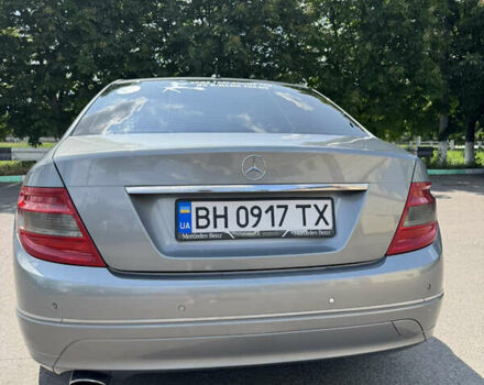 Сірий Мерседес Ц-Клас, об'ємом двигуна 1.8 л та пробігом 277 тис. км за 8600 $, фото 4 на Automoto.ua