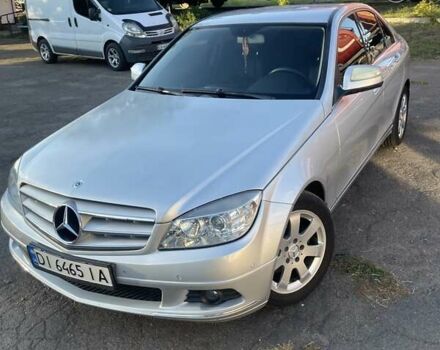 Серый Мерседес Ц-Класс, объемом двигателя 2.15 л и пробегом 320 тыс. км за 8000 $, фото 5 на Automoto.ua