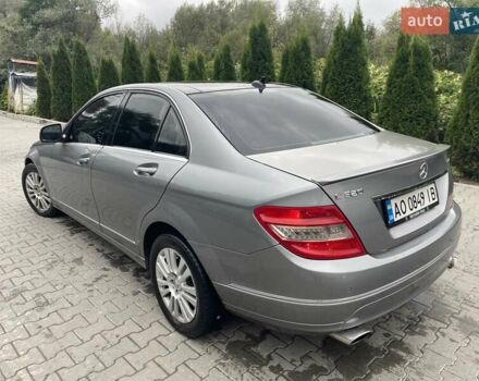Серый Мерседес Ц-Класс, объемом двигателя 2.98 л и пробегом 270 тыс. км за 10000 $, фото 10 на Automoto.ua