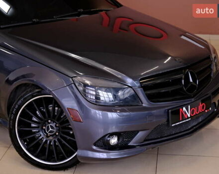 Сірий Мерседес Ц-Клас, об'ємом двигуна 3 л та пробігом 198 тис. км за 8900 $, фото 6 на Automoto.ua