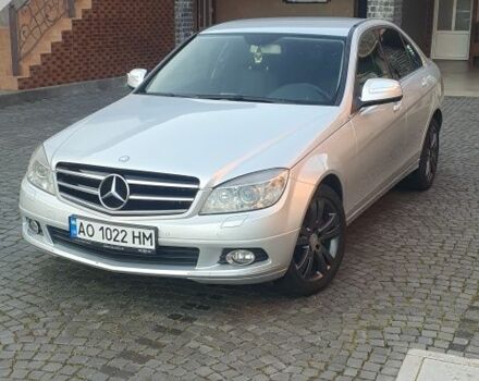 Серый Мерседес Ц-Класс, объемом двигателя 2.1 л и пробегом 355 тыс. км за 7100 $, фото 9 на Automoto.ua