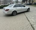 Серый Мерседес Ц-Класс, объемом двигателя 2.1 л и пробегом 300 тыс. км за 7200 $, фото 5 на Automoto.ua