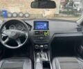 Сірий Мерседес Ц-Клас, об'ємом двигуна 1.8 л та пробігом 330 тис. км за 7999 $, фото 14 на Automoto.ua