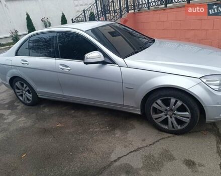 Сірий Мерседес Ц-Клас, об'ємом двигуна 1.8 л та пробігом 296 тис. км за 8400 $, фото 2 на Automoto.ua